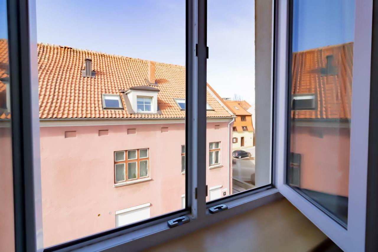 Royal Jono St. Apartment Klaipėda Buitenkant foto